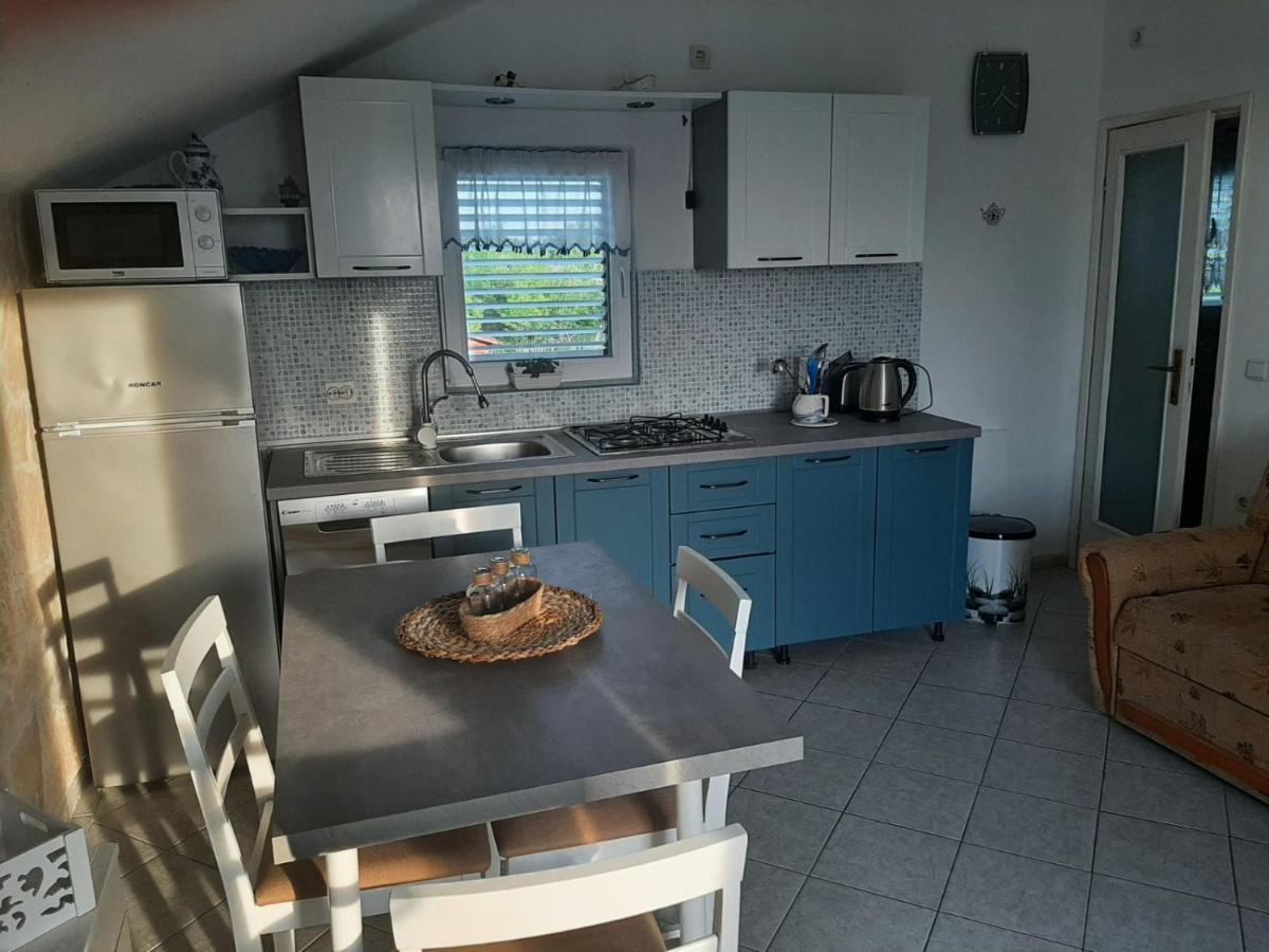 Apartmani Antonela&Andrej Privlaka  Ngoại thất bức ảnh